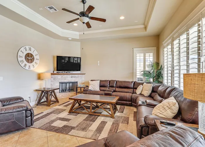 Ultimate Havasu Escape: Spacious 4br 2 King Dom wakacyjny *