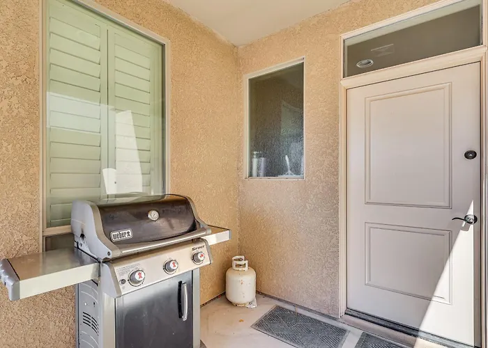 Ultimate Havasu Escape: Spacious 4br 2 King Dom wakacyjny *